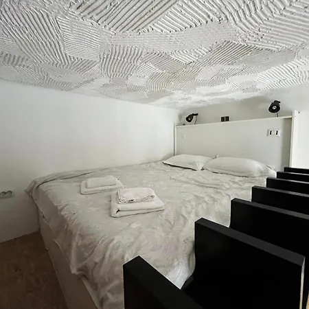 Apartment Double Old Town - Architectural Gem With Modern Flair