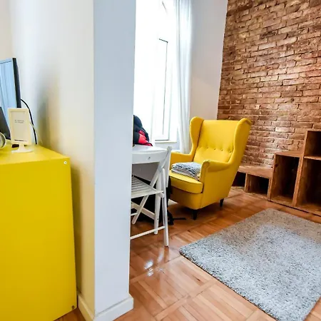 Apartment Architectural Gem With Modern Flair - Double Studio Old Town *