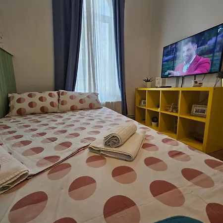 Appartamento AcademieiTwo >< Double Studio in Old Town Bucarest