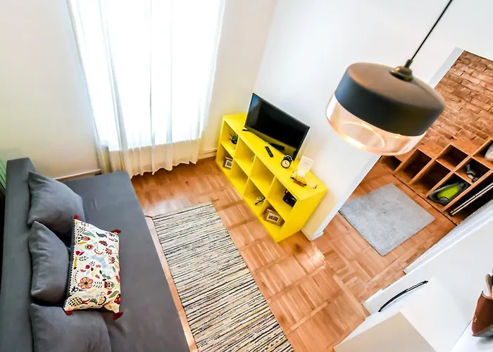 Apartament Architectural Gem With Modern Flair - Double Studio Old Town Bucureşti