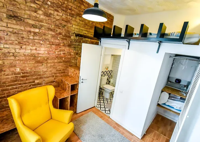 Architectural Gem With Modern Flair - Double Studio Old Town アパート *