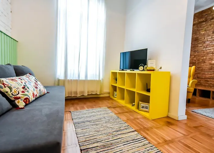 Architectural Gem With Modern Flair - Double Studio Old Town アパート *