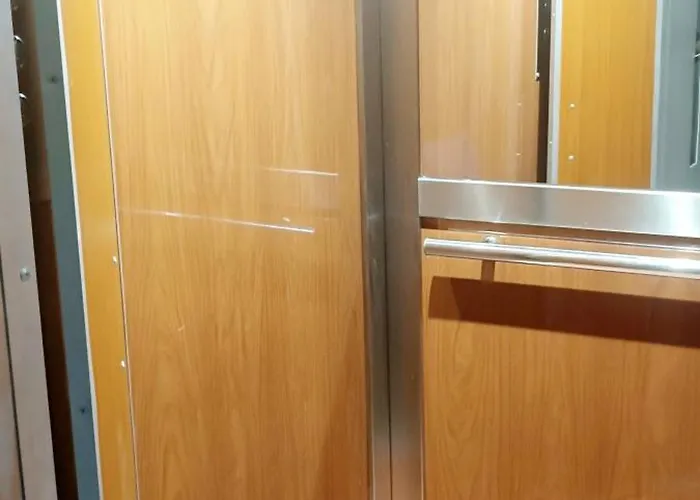 Architectural Gem With Modern Flair - Double Studio Old Town アパート *